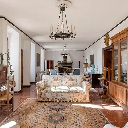 Holiday home Romeo Corciano-Pigge